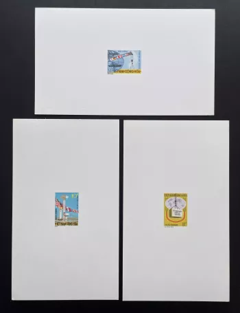 Vietnam du Sud 1974 YT 486-488 épreuve de luxe Foire drapeaux globe