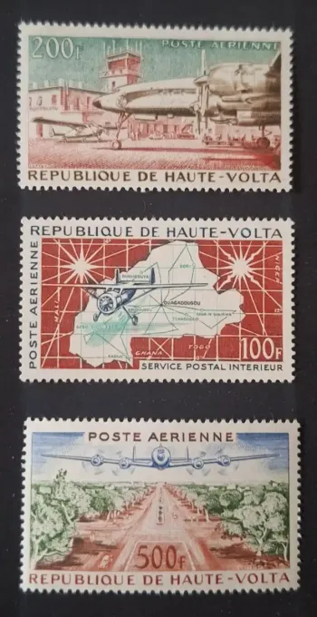 Haute-Volta 1961 Mi. 93-95 poste aérienne avion aéroport carte