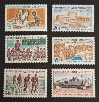 Haute-Volta 1972 Mi. 377-382 plan développement santé élevage agriculture