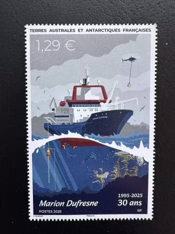 TAAF 2025 Marion Dufresne Forschungsschiff Hubschrauber Meeresfauna
