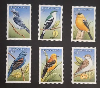 Burkina Faso 1998 Mi. 1545-1550 oiseaux chardonneret moineau fauvette