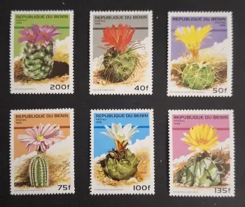 Bénin 1996 Mi. 824-829 cactus fleurs plantes succulentes Astrophytum