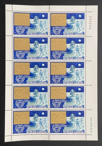 Gabon 1979 YT PA 223 planche Apollo XI Lune Espace Astronautes débarquement or