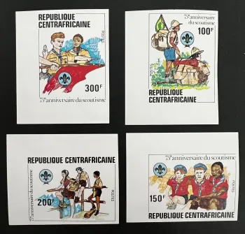Centrafrique 1982 Mi. 807-810B épreuve de luxe 75e anniversaire scoutisme