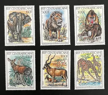Centrafrique 1982 Mi. 812-817 faune éléphant lion mandrill okapi girafe