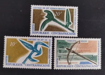Centrafrique 1970 Mi. 173-175 armes traditionnelles couteau de jet arbalète