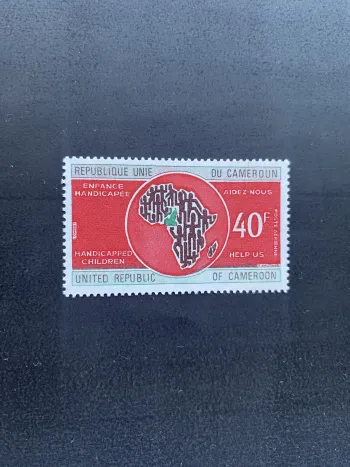 Cameroun 1972 Mi. 753 poste aérienne enfance handicapée carte Afrique