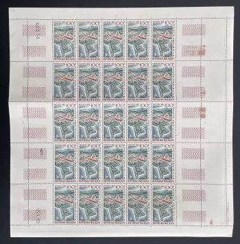 Madagascar 1962 YT PA 87 sheet airmail Nossi-Bé plane aviation