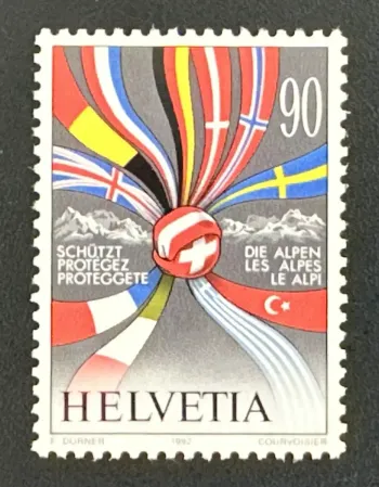 Suisse 1992 Mi. 1477 émission commune protection Alpes drapeaux montagnes